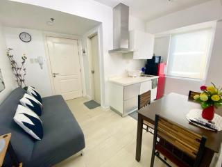 2 bedroom azure beach view 2 - Manila - 2