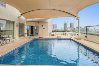 1BR flat close to famous The Els Club golf course - Dubai - 6