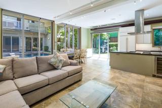 Contra House -Luxury Home With Pool - 8