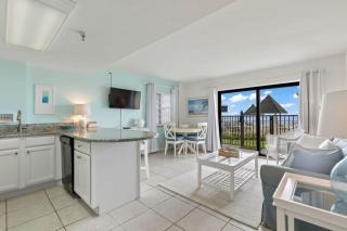 Ocean Front Suite! Sunglow Resort 101 by Brightwild - Daytona Beach Shores - 6