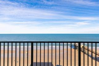 Coastal Chic Suite at Sunglow Resort by Brightwild - Daytona Beach Shores - 5