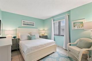 Aquamarine Suite at Sunglow Resort by Brightwild - Daytona Beach Shores - 1