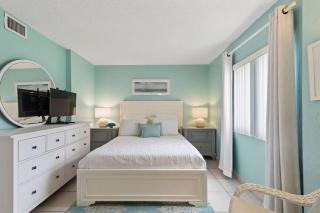 Aquamarine Suite at Sunglow Resort by Brightwild - Daytona Beach Shores - 7