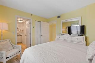 The Ocean Front Starfish Suite by Brightwild - Daytona Beach Shores - 1