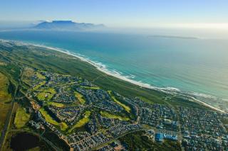 Sea Breeze Cottage - 1