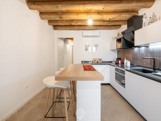 Classic Urban Elegance - Cagliari - 4