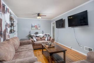 Touchdown Townhouse: Your Home near Stadium - Tuscaloosa - 0