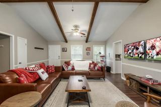 Alabama Slammer GAME-DAY HOME 5-mile to Stadium - 8