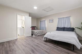 The Lily Pad Modern Cottage In The City - Mobile - 5