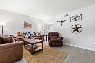 The Ranch 4-Bedrooms Large Yard & Patio - Mobile - 9