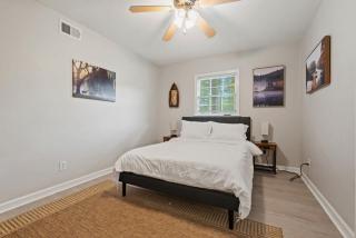 The Ranch 4-Bedrooms Large Yard & Patio - Mobile - 2