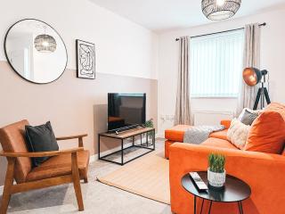 Templer Mill by Solace Stays 2 Shower Rooms - Newport - 9