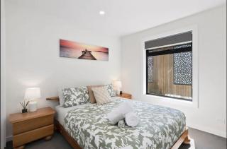 Sunny Daze Haven with pool and spa - Ocean Grove - 2