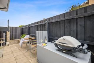 Ocean Views - Apartment 1 - Torquay - 2