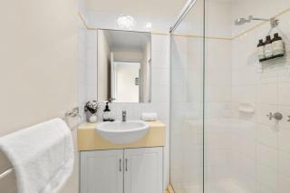 Absolute Beachfront Retreat on The Esplanade - 1