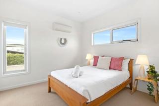 Central Torquay Townhouse 350m to the sand - Torquay - 3
