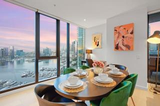 Waterfront 3Bed2B2C with 50 Sqm Expansive Balcony - 4