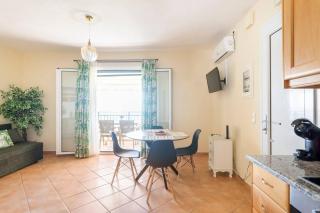 Beachfront balcony Marinas Home 2 New Era in Holidays - Glyfada - 5