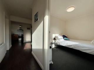 Hobart City Oasis with 3 beds - 3