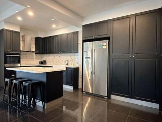 City Retreat for 8 with Spacious Rooms - Hobart - 5