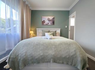 SandyBay Garden Hideaway - Sandy Bay - 5
