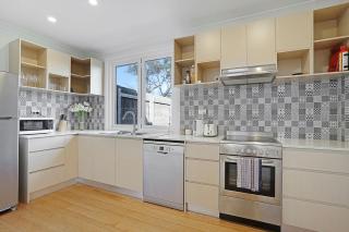 The Starfish Cottage - 250m to bay beach - Rye - 3