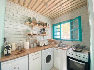 Unique Beachfront Cottage House - Private Garden - Análipsis - 7