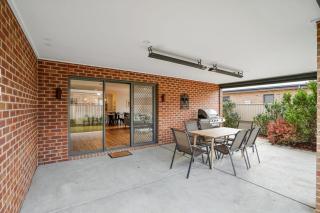 Beautiful Golden Point Home - Style&Sophistication - 9
