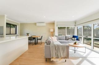 Relaxed at Rosebud-Cosy 3 bedroom beach escape* - Rosebud - 0