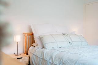 Coastal Rosebud Family Home - Steps from the Beach - Rosebud - 3