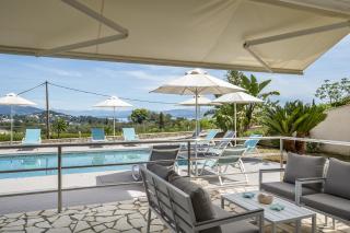 Euphoria Seaview Residences with Shared Pool by Konnect - Gouvia - 2
