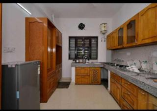 Hotel O POP Royal Guest House Near Omaxe Celebration Mall - Gurgaon - 4
