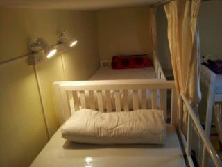 Smile Capsule Hostel - Chiang Mai - 3