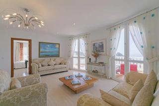 Villa Athena with private heated pool and sea views - 7