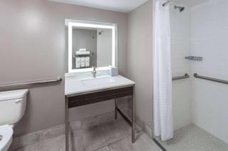 Super 8 by Wyndham Baltimore Northwest - Baltimore - 9