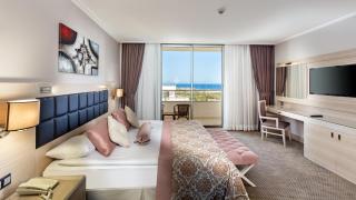 Miracle Resort Hotel - 5