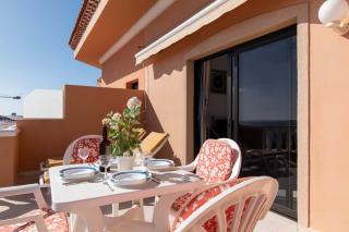 Tenerife Royal Gardens 19 - One Bed front line with amazing sea views - Playa de las Americas - 2