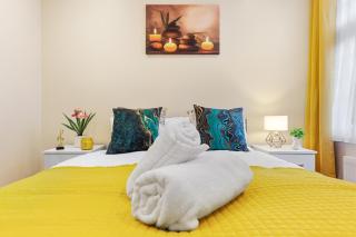 Stylish 2BR London Flat-King Bed -Short & Long Stays- Instant Book! 20 percent off long stays - Barnet - 2