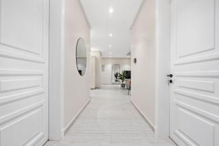 Newly launched chic 2BDR and Study room at King Salman Neighborhood - O - Riyadh - 2