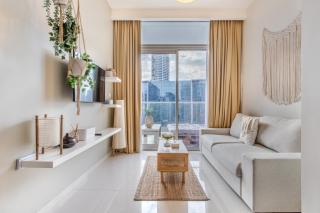 Sophisticated Living 1br With Burj Khalifa View - Dubai - 0