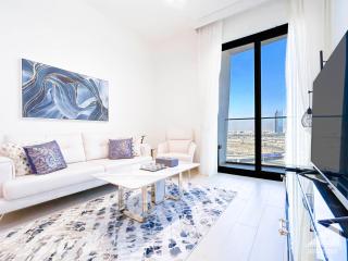 stunning 2B with View in JVC - Dubái - 9