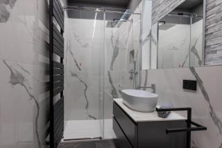 Verona Borgo Roma LUXURY ROOMS & APARTMENT - Verona - 8
