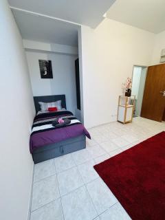 Minas Ferienwohnung - Dormagen - 4