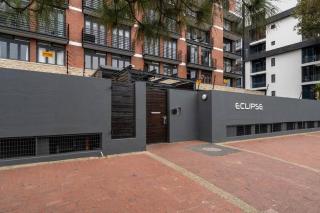 available on the red site only - Cape Town - 1