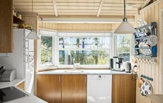 Awesome Home In Sjællands Odde - - 8