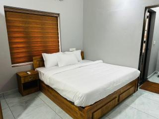Zain Apartments - Ernakulam - 2