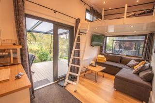 Gemütliches Tiny House mit Terrasse & Klima an Badesee & Naturpanorama für max 4 Gäste - 8