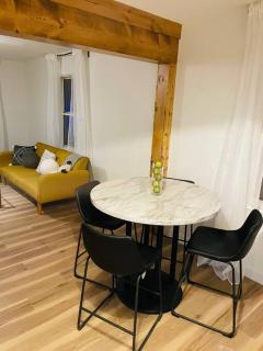 1BR 1 BA near Carl Health and OSF - Pekin - 1