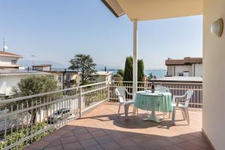 Lake Apartment Desenzano - Desenzano del Garda - 8