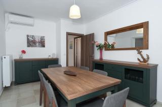 Seaside Breeze - 2 Bdrm Apartment in Palaio Faliro - Sea View - Atene - 5